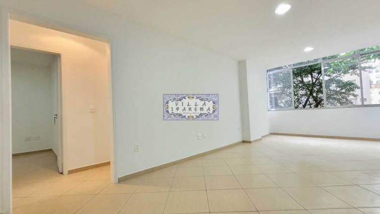 Imagem Apartamento com 3 Quartos à Venda, 130 m² em Copacabana - Rio De Janeiro Imagem Apartamento com 3 Quartos à Venda, 130 m² em Copacabana - Rio De Janeiro
