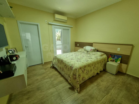 Imagem Casa com 4 Quartos à Venda, 600 m² em Jardins (polvilho) - Cajamar Imagem Casa com 4 Quartos à Venda, 600 m² em Jardins (polvilho) - Cajamar