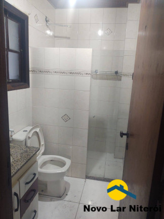 Imagem Casa com 3 Quartos à Venda, 250 m² em Centro - São Gonçalo Imagem Casa com 3 Quartos à Venda, 250 m² em Centro - São Gonçalo
