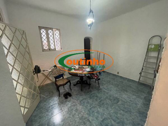 Imagem Casa com 4 Quartos à Venda, 172 m² em Tijuca - Rio De Janeiro Imagem Casa com 4 Quartos à Venda, 172 m² em Tijuca - Rio De Janeiro