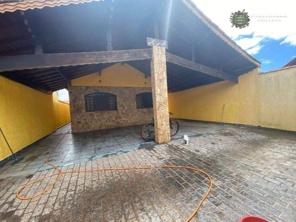 Imagem Casa com 3 Quartos à Venda, 242 m² em Solemar - Praia Grande Imagem Casa com 3 Quartos à Venda, 242 m² em Solemar - Praia Grande