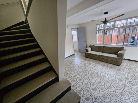 Imagem Casa com 3 Quartos à Venda, 200 m² em Embaré - Santos Imagem Casa com 3 Quartos à Venda, 200 m² em Embaré - Santos