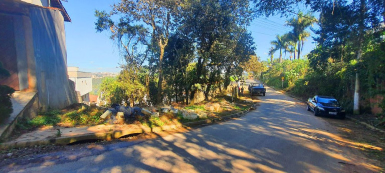 Imagem Imóvel à Venda, 280 m² em Jardim Santo Antônio - Atibaia Imagem Imóvel à Venda, 280 m² em Jardim Santo Antônio - Atibaia