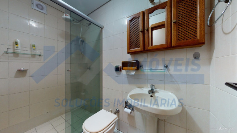 Imagem Imóvel com 2 Quartos à Venda, 65 m² em Cidade Baixa - Porto Alegre Imagem Imóvel com 2 Quartos à Venda, 65 m² em Cidade Baixa - Porto Alegre