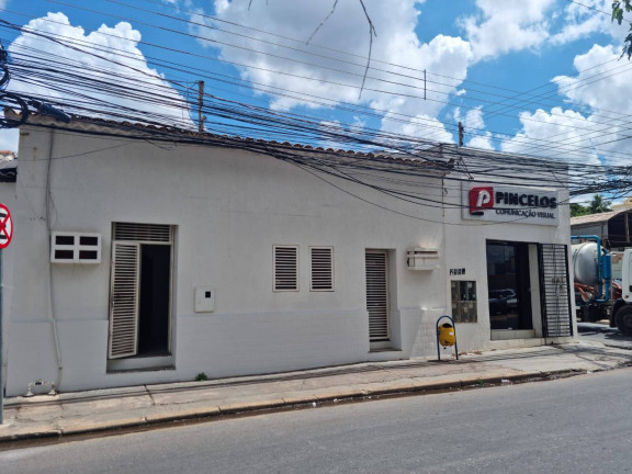 Imagem Casa com 2 Quartos à Venda, 380 m² em Cuiabá Imagem Casa com 2 Quartos à Venda, 380 m² em Cuiabá