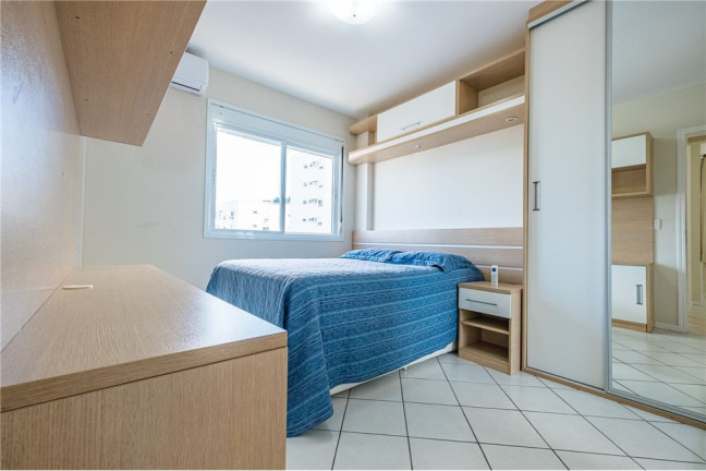 Imagem Imóvel com 2 Quartos à Venda,  em Trindade - Florianópolis