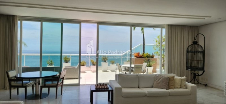 Imagem Cobertura com 4 Quartos à Venda, 600 m² em Copacabana - Rio De Janeiro Imagem Cobertura com 4 Quartos à Venda, 600 m² em Copacabana - Rio De Janeiro