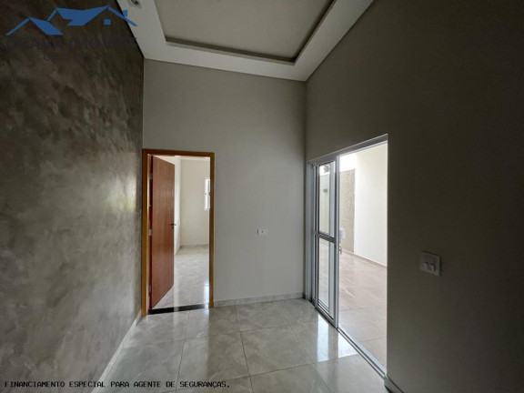 Imagem Casa com 3 Quartos à Venda, 180 m² em Parque São Pedro - Sarandi Imagem Casa com 3 Quartos à Venda, 180 m² em Parque São Pedro - Sarandi