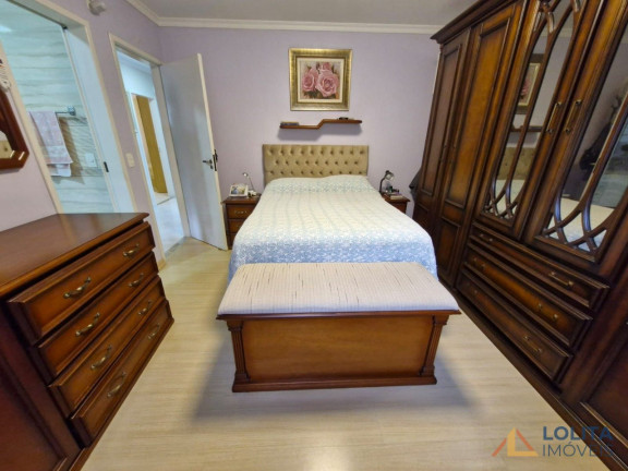 Imagem Casa com 4 Quartos à Venda, 300 m² em Trindade - Florianópolis Imagem Casa com 4 Quartos à Venda, 300 m² em Trindade - Florianópolis