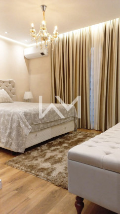 Imagem Sobrado com 3 Quartos à Venda, 302 m² em Vila Rosália - Guarulhos Imagem Sobrado com 3 Quartos à Venda, 302 m² em Vila Rosália - Guarulhos