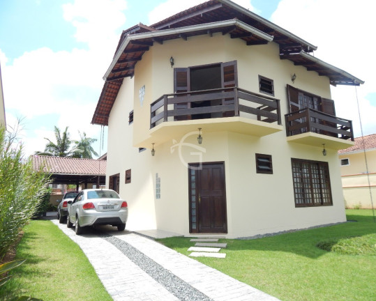 Imagem Casa com 4 Quartos à Venda, 206 m² em América - Joinville