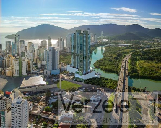 Imagem Apartamento com 3 Quartos à Venda, 182 m² em Centro - Balneário Camboriú Imagem Apartamento com 3 Quartos à Venda, 182 m² em Centro - Balneário Camboriú