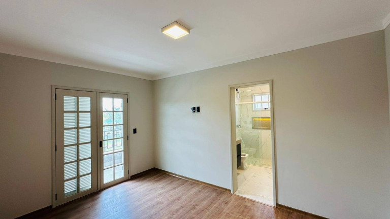 Imagem Casa com 3 Quartos à Venda, 388 m² em Condomínio Residencial Euroville - Bragança Paulista Imagem Casa com 3 Quartos à Venda, 388 m² em Condomínio Residencial Euroville - Bragança Paulista
