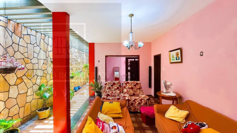 Imagem Casa com 7 Quartos à Venda, 300 m² em Aldeota - Fortaleza Imagem Casa com 7 Quartos à Venda, 300 m² em Aldeota - Fortaleza