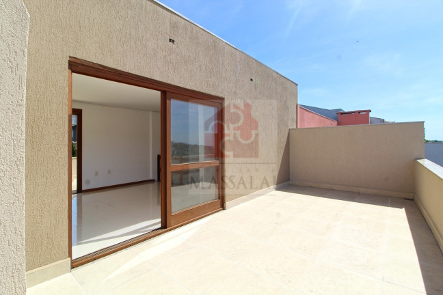 Imagem Casa com 3 Quartos à Venda, 240 m² em Vila Nova - Porto Alegre Imagem Casa com 3 Quartos à Venda, 240 m² em Vila Nova - Porto Alegre