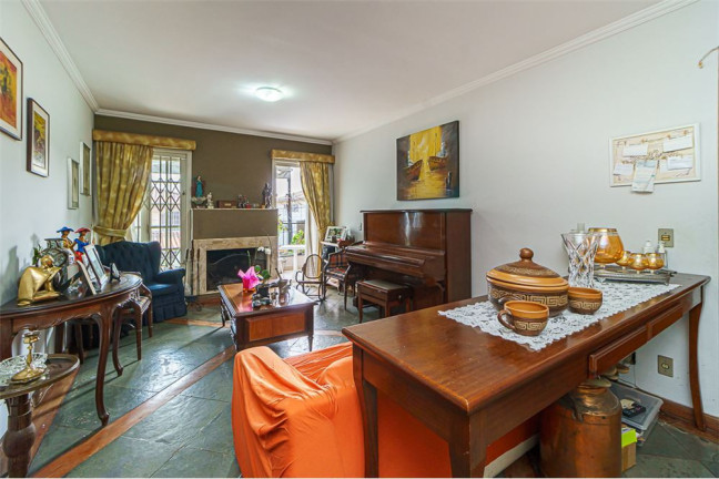 Imagem Casa com 3 Quartos à Venda, em Jardim Monte Kemel - São Paulo Imagem Casa com 3 Quartos à Venda, em Jardim Monte Kemel - São Paulo