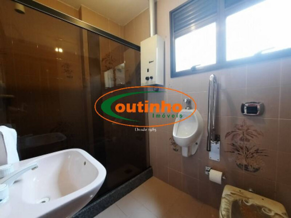 Imagem Apartamento com 4 Quartos à Venda, 147 m² em Tijuca - Rio De Janeiro Imagem Apartamento com 4 Quartos à Venda, 147 m² em Tijuca - Rio De Janeiro