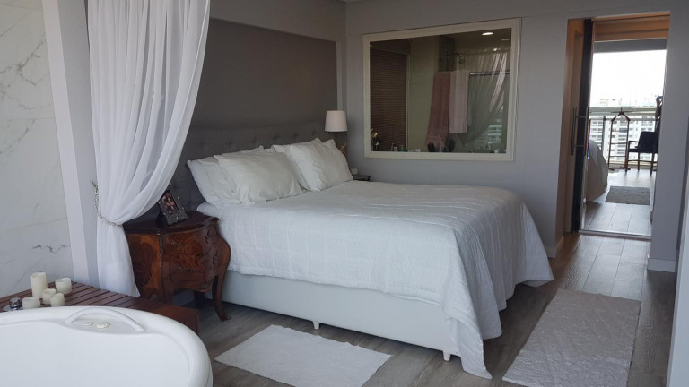 Imagem Apartamento com 3 Quartos à Venda, 241 m² em Barra Da Tijuca - Rio De Janeiro