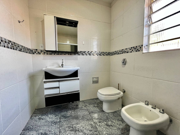 Imagem Casa com 2 Quartos à Venda, 141 m² em Vila Maria - Botucatu Imagem Casa com 2 Quartos à Venda, 141 m² em Vila Maria - Botucatu