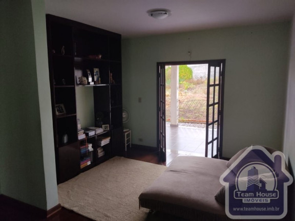 Imagem Sobrado com 3 Quartos à Venda, 244 m² em Vila Lavínia - Mogi Das Cruzes Imagem Sobrado com 3 Quartos à Venda, 244 m² em Vila Lavínia - Mogi Das Cruzes