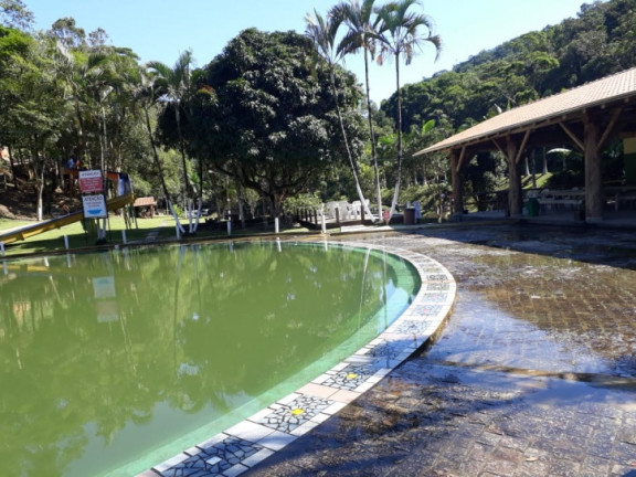 Chácara com 5 Quartos à Venda, 300 m² em Oliveira - Tijucas