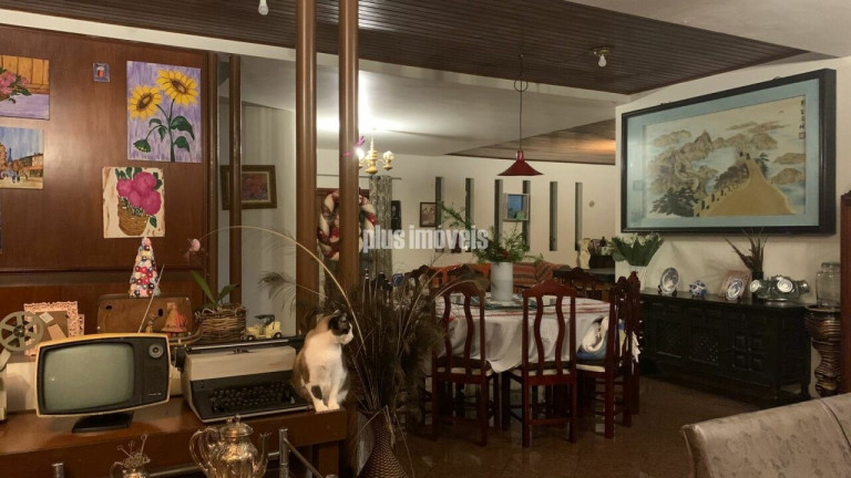 Imagem Casa com 6 Quartos à Venda, 480 m² em Chácara Monte Alegre - São Paulo Imagem Casa com 6 Quartos à Venda, 480 m² em Chácara Monte Alegre - São Paulo