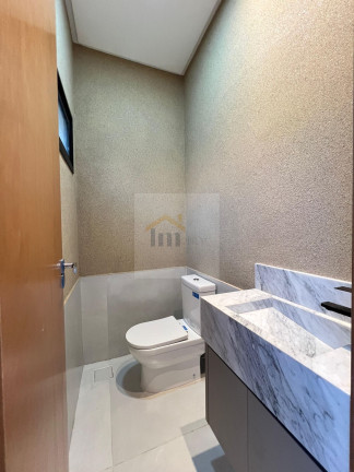 Imagem Casa com 3 Quartos à Venda, 180 m² em Moinho Dos Ventos - Goiânia Imagem Casa com 3 Quartos à Venda, 180 m² em Moinho Dos Ventos - Goiânia