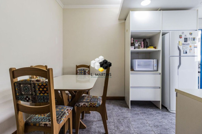 Imagem Apartamento com 3 Quartos à Venda, 116 m² em Santa Cecília - Porto Alegre Imagem Apartamento com 3 Quartos à Venda, 116 m² em Santa Cecília - Porto Alegre