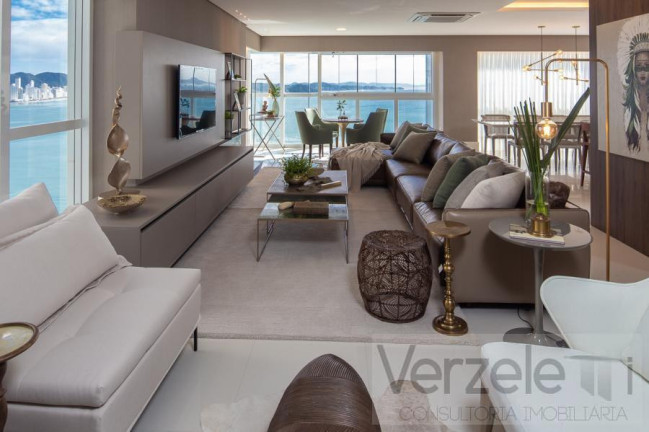 Imagem Apartamento com 4 Quartos à Venda, 238 m² em Centro - Balneário Camboriú Imagem Apartamento com 4 Quartos à Venda, 238 m² em Centro - Balneário Camboriú