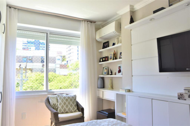 Imagem Apartamento com 2 Quartos à Venda, 65 m² em Petrópolis - Porto Alegre Imagem Apartamento com 2 Quartos à Venda, 65 m² em Petrópolis - Porto Alegre