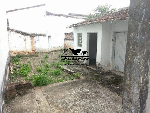 Imagem Casa com 2 Quartos à Venda, 110 m² em Centro - Lorena Imagem Casa com 2 Quartos à Venda, 110 m² em Centro - Lorena