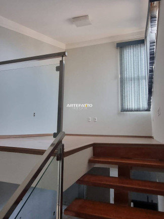 Imagem Casa com 2 Quartos à Venda, 251 m² Imagem Casa com 2 Quartos à Venda, 251 m²