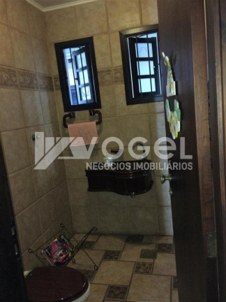 Imagem Casa com 3 Quartos à Venda, 244 m² em Primavera - Novo Hamburgo Imagem Casa com 3 Quartos à Venda, 244 m² em Primavera - Novo Hamburgo