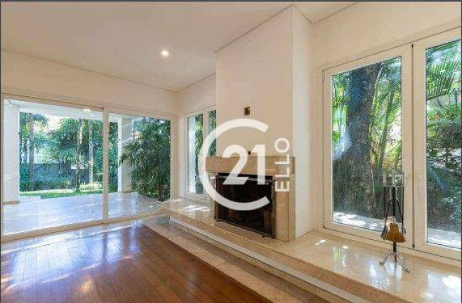 Imagem Casa com 4 Quartos à Venda, 641 m² em Brooklin - São Paulo Imagem Casa com 4 Quartos à Venda, 641 m² em Brooklin - São Paulo