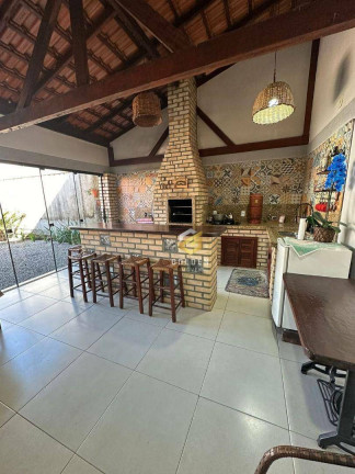 Imagem Casa com 3 Quartos à Venda, 190 m² em Centro - Tijucas Imagem Casa com 3 Quartos à Venda, 190 m² em Centro - Tijucas