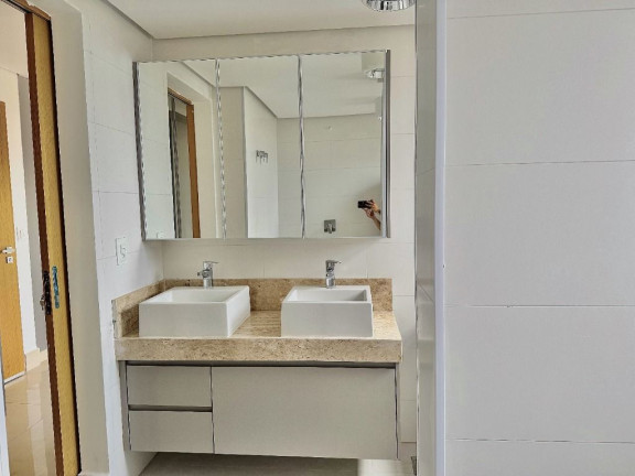 Imagem Apartamento com 3 Quartos à Venda, 156 m² em Setor Bueno - Goiânia Imagem Apartamento com 3 Quartos à Venda, 156 m² em Setor Bueno - Goiânia