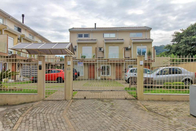 Casa com 2 Quartos à Venda,  em Vila Nova - Porto Alegre