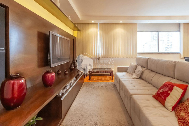 Imagem Apartamento com 3 Quartos à Venda, 143 m² em Pinheiros - São Paulo Imagem Apartamento com 3 Quartos à Venda, 143 m² em Pinheiros - São Paulo