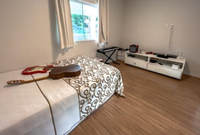 Imagem Casa com 4 Quartos à Venda, 400 m² em São Judas Tadeu - Guarapari Imagem Casa com 4 Quartos à Venda, 400 m² em São Judas Tadeu - Guarapari