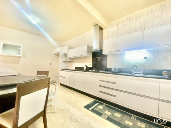 Imagem Casa com 4 Quartos à Venda, 520 m² em Roçado - São José