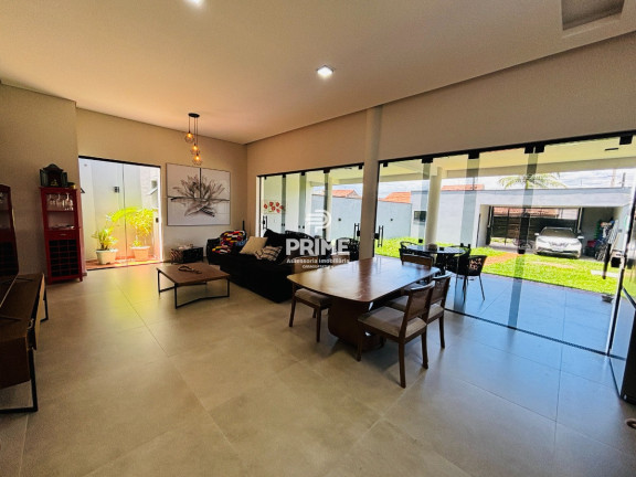 Imagem Casa com 3 Quartos à Venda, 162 m² em Centro - Caraguatatuba