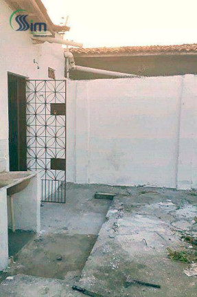 Imagem Casa com 3 Quartos à Venda, 250 m² em Edson Queiroz - Fortaleza Imagem Casa com 3 Quartos à Venda, 250 m² em Edson Queiroz - Fortaleza