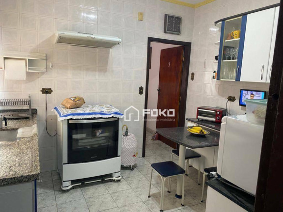 Imagem Sobrado com 3 Quartos para Alugar, 306 m² em Parque Renato Maia - Guarulhos