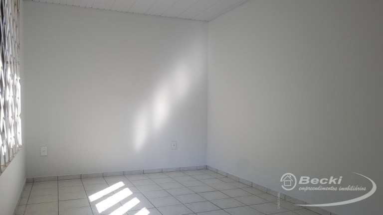 Imagem Casa com 6 Quartos à Venda, 166 m² em Atiradores - Joinville Imagem Casa com 6 Quartos à Venda, 166 m² em Atiradores - Joinville