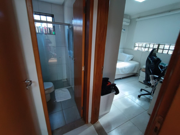 Imagem Casa com 3 Quartos à Venda, 212 m² em Parque Flamboyant - Aparecida De Goiania Imagem Casa com 3 Quartos à Venda, 212 m² em Parque Flamboyant - Aparecida De Goiania