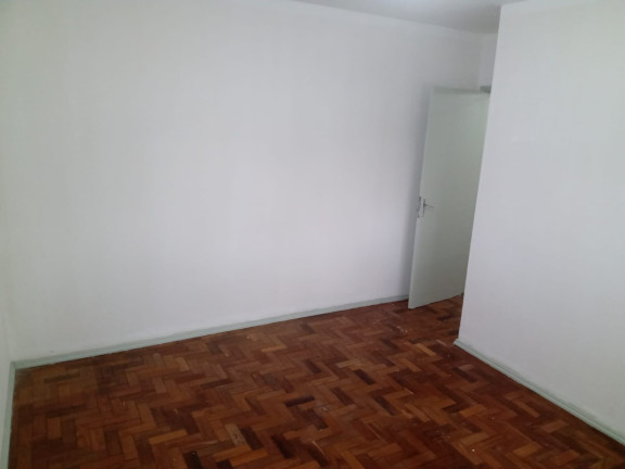 Imagem Apartamento com 3 Quartos à Venda, 80 m² em Vila Ipiranga - Porto Alegre Imagem Apartamento com 3 Quartos à Venda, 80 m² em Vila Ipiranga - Porto Alegre