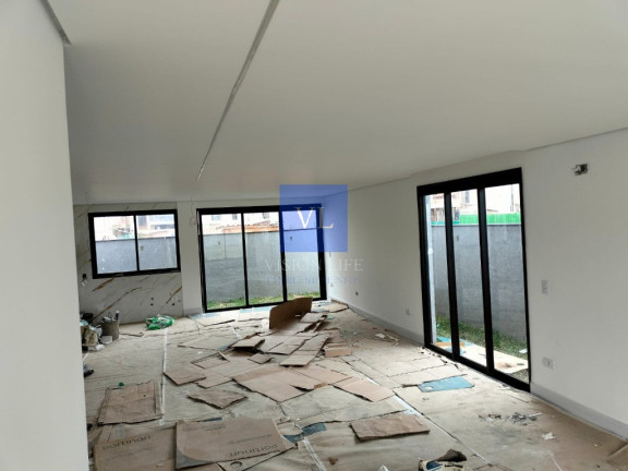 Imagem Casa com 3 Quartos à Venda, 170 m² em Santa Candida - Curitiba