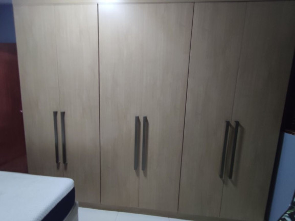 Imagem Casa com 4 Quartos à Venda, 250 m² em Ipelândia - Suzano Imagem Casa com 4 Quartos à Venda, 250 m² em Ipelândia - Suzano