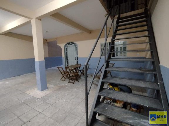 Imagem Casa com 6 Quartos à Venda, 280 m² em Maria Ortiz - Vitória Imagem Casa com 6 Quartos à Venda, 280 m² em Maria Ortiz - Vitória