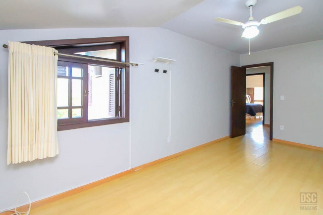 Imagem Casa de Condomínio com 3 Quartos à Venda, 266 m² em Ipanema - Porto Alegre Imagem Casa de Condomínio com 3 Quartos à Venda, 266 m² em Ipanema - Porto Alegre